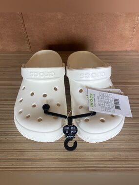 CROCS Classic Clog White W9 M7